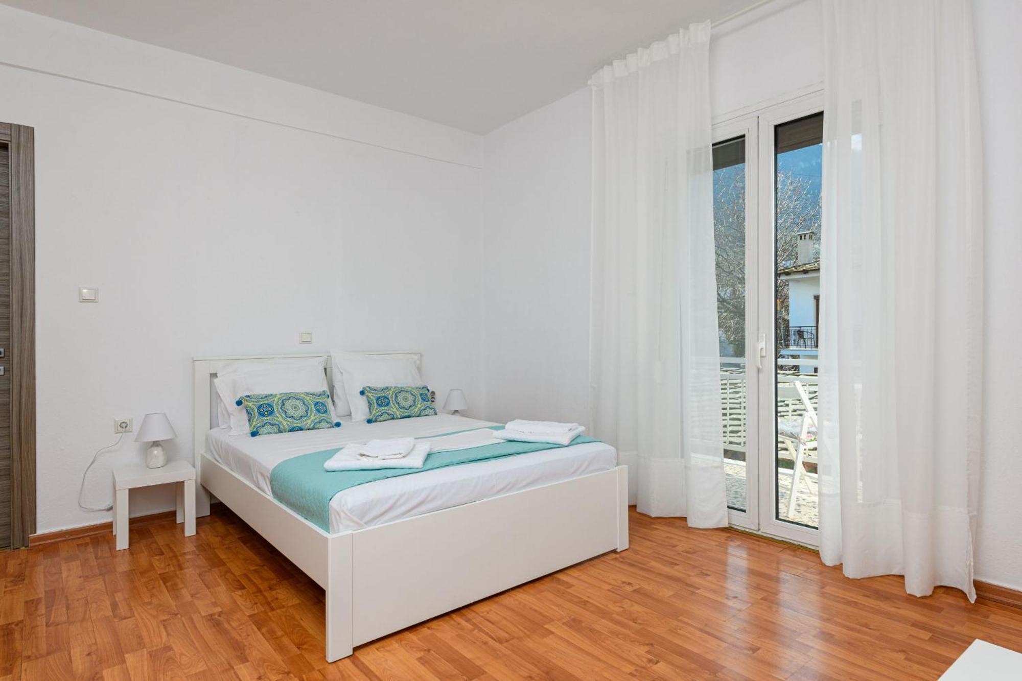 Whitegold Apartments Panagia Panagia  Rom bilde
