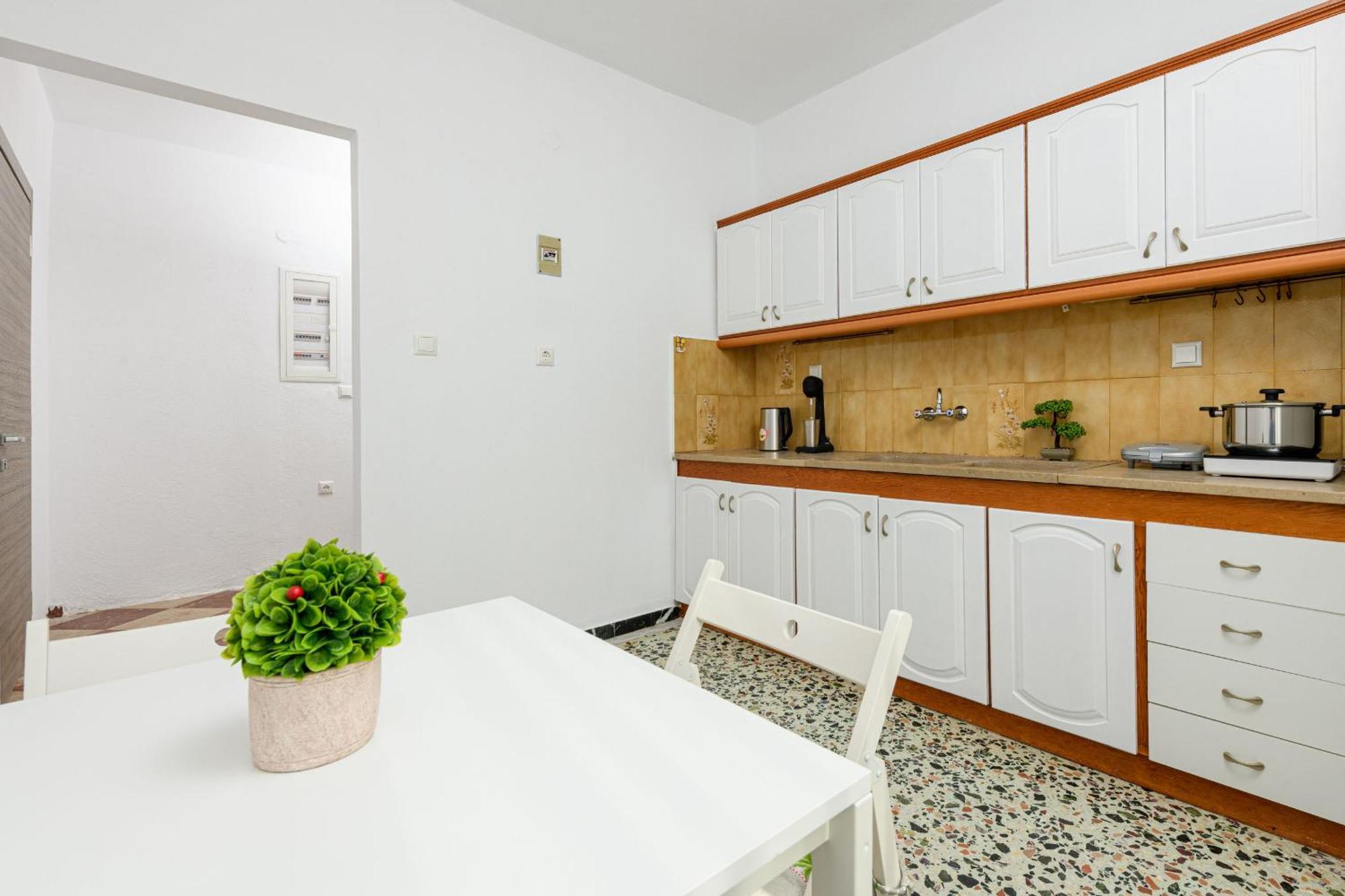 Whitegold Apartments Panagia Panagia  Rom bilde