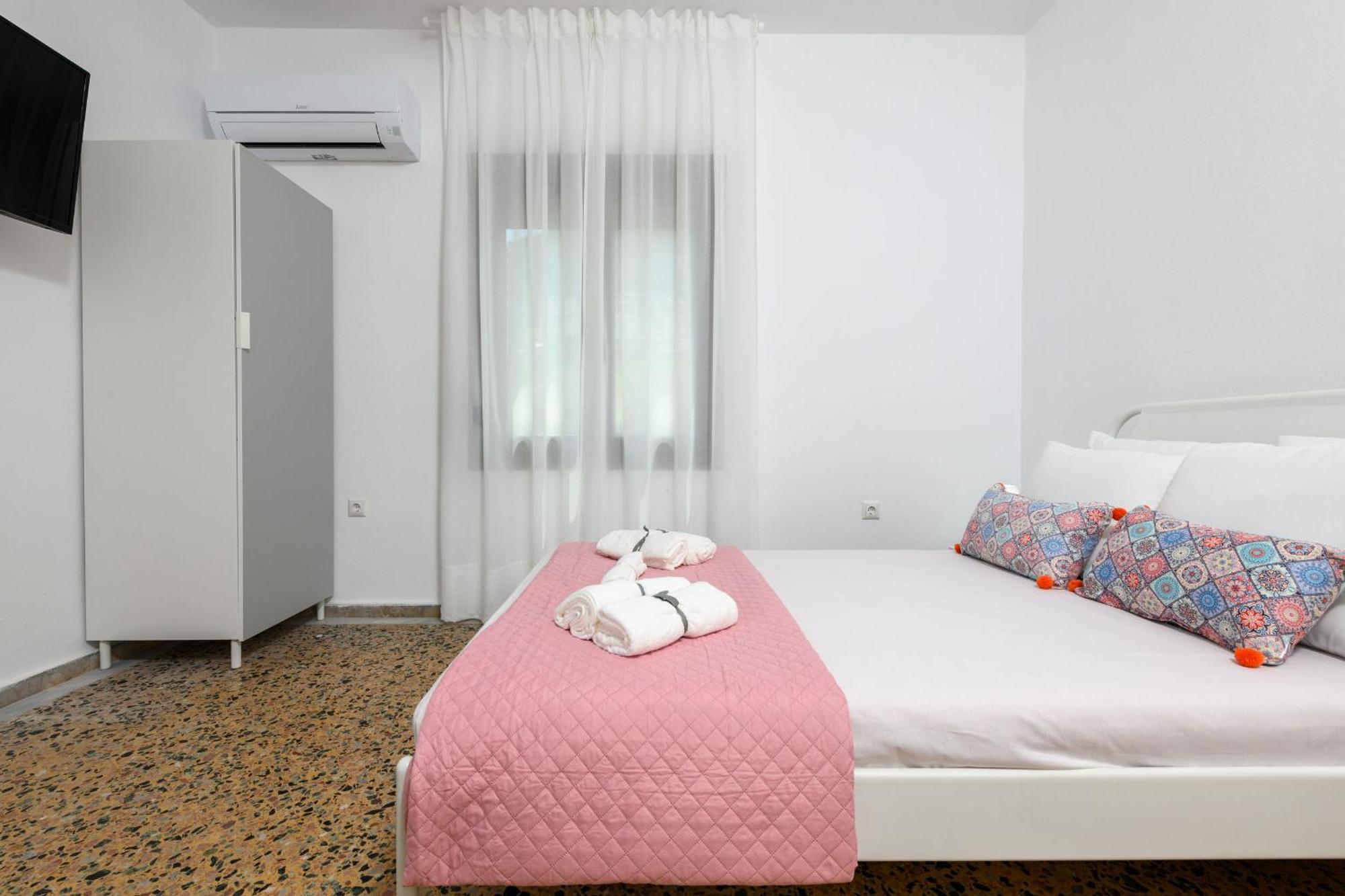 Whitegold Apartments Panagia Panagia  Eksteriør bilde