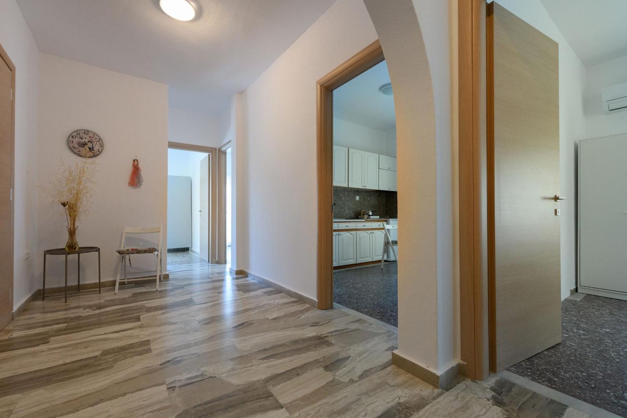 Whitegold Apartments Panagia Panagia  Rom bilde